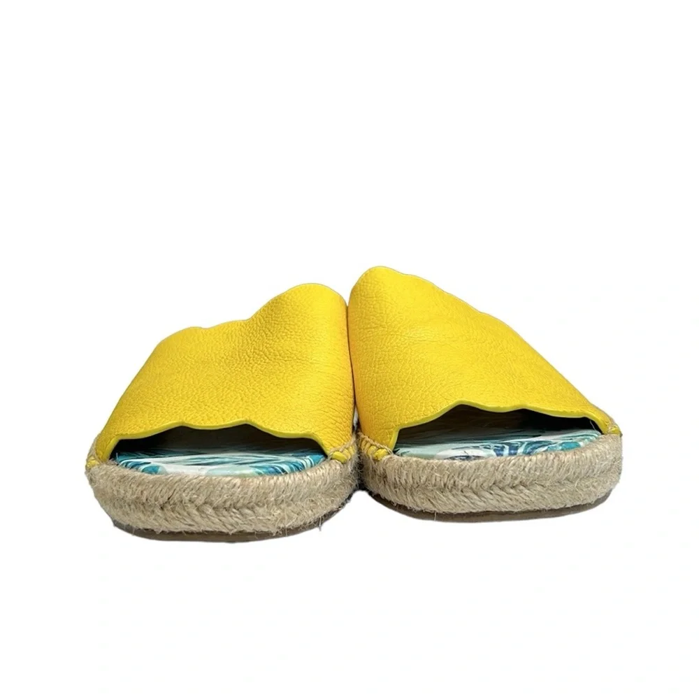 J. McLaughlin Aries Leather Scalloped Sandals‎ Yellow 9.5